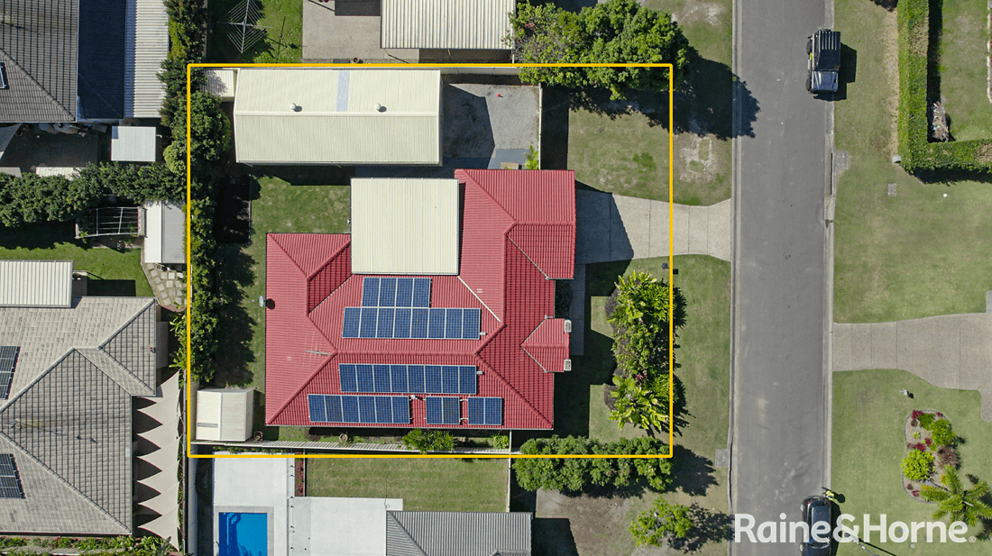 12 Greenway Place, DECEPTION BAY, QLD 4508