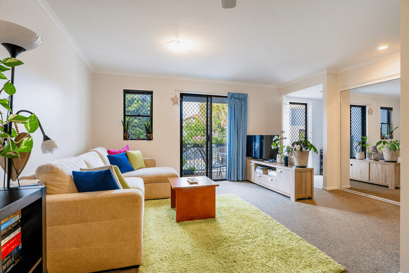 5/21 Advance Place, Sunrise Beach, QLD 4567