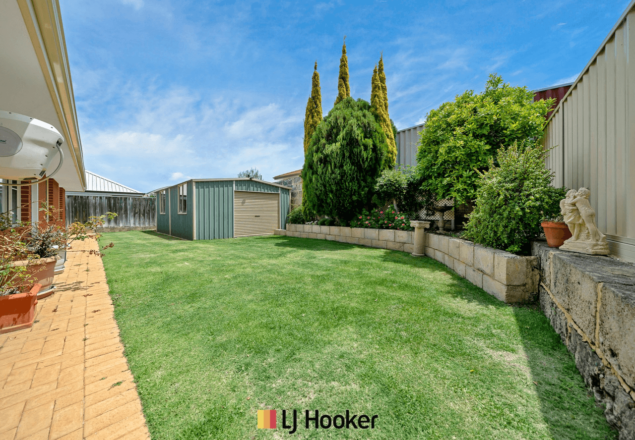 18 Oakland Hills Boulevard, CURRAMBINE, WA 6028