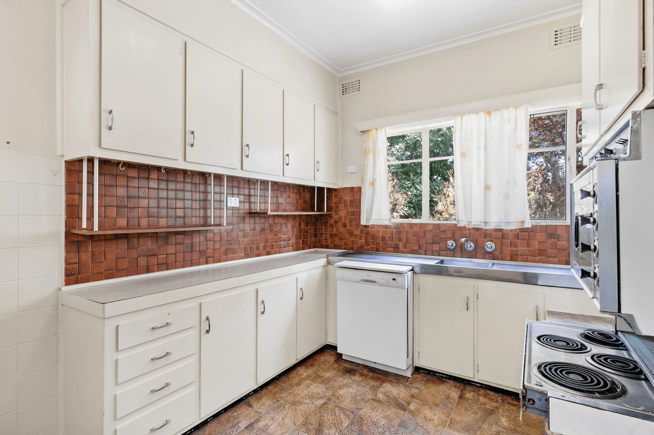 25 Swinden Avenue, Cheltenham, VIC 3192