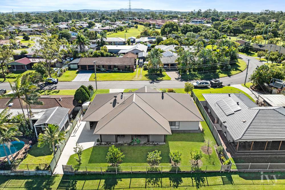 20 Doveton Crescent, Mount Warren Park, QLD 4207