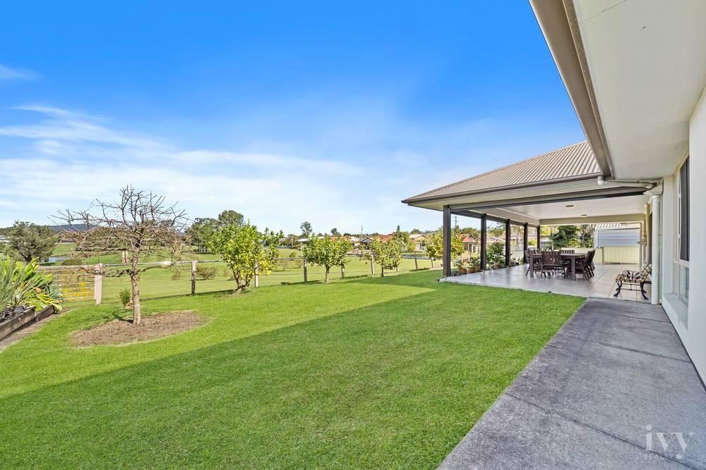 20 Doveton Crescent, Mount Warren Park, QLD 4207