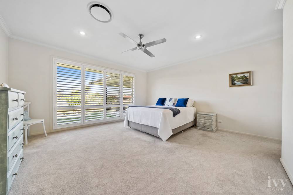 20 Doveton Crescent, Mount Warren Park, QLD 4207