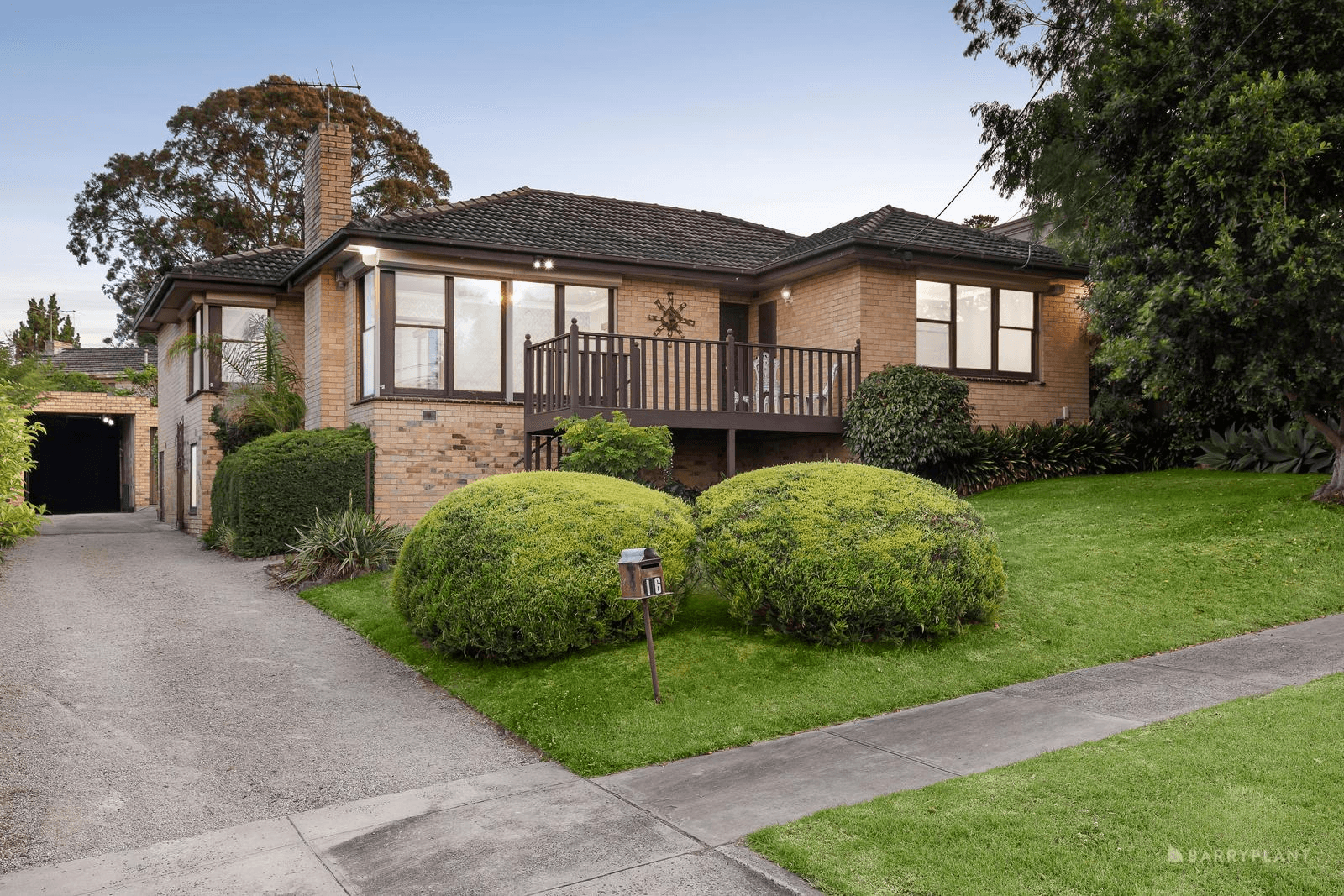 16 Sylvia Street, TEMPLESTOWE LOWER, VIC 3107