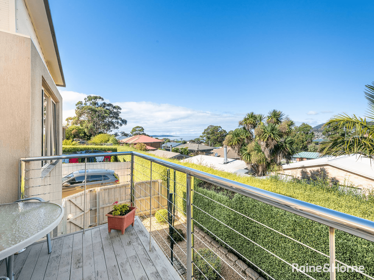 2/23 Hillside Drive, BLACKMANS BAY, TAS 7052