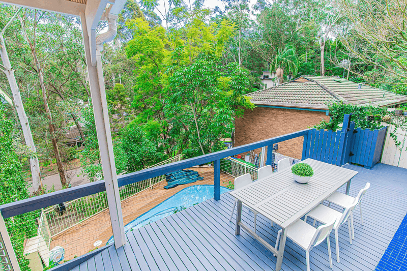 10 Pembroke Avenue, Turramurra, NSW 2074