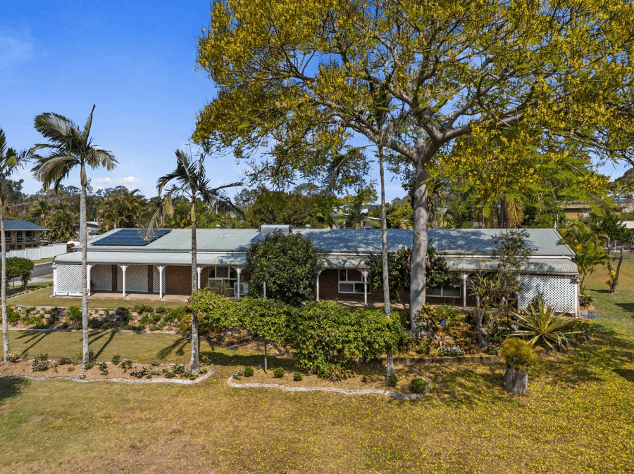 2 Julienne Street, SOUTHSIDE, QLD 4570