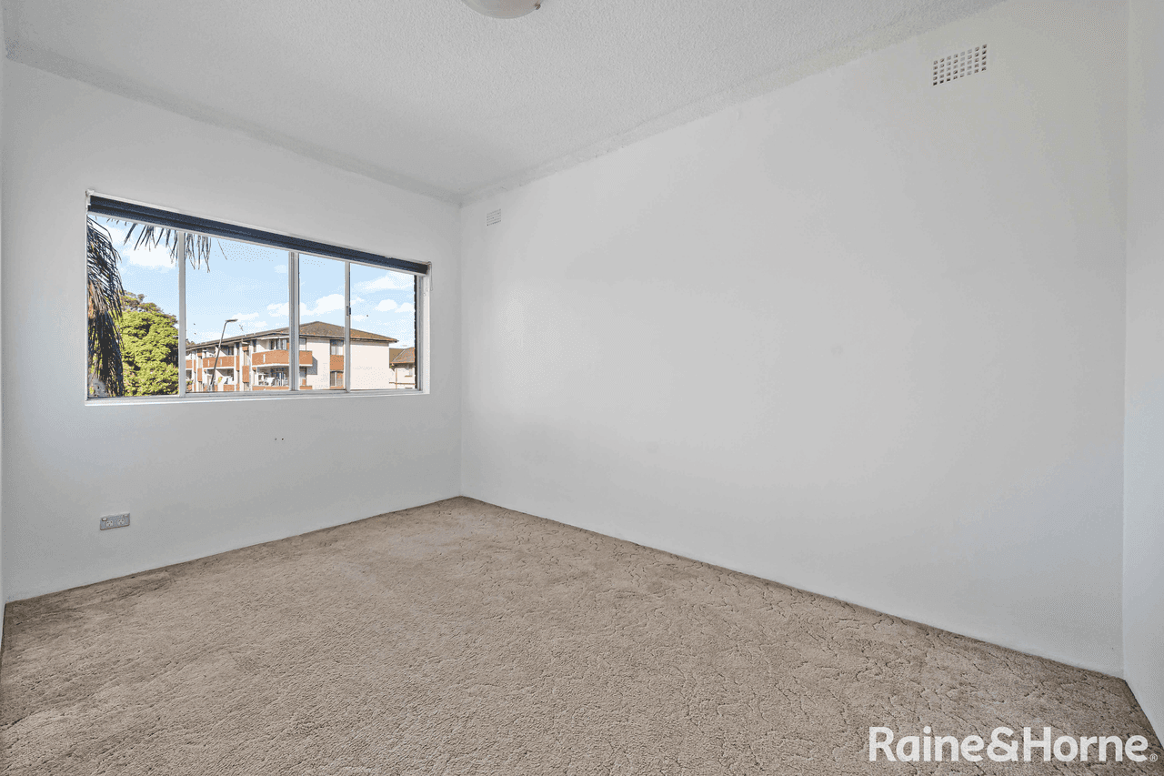 4/37 Hill Street, CABRAMATTA, NSW 2166