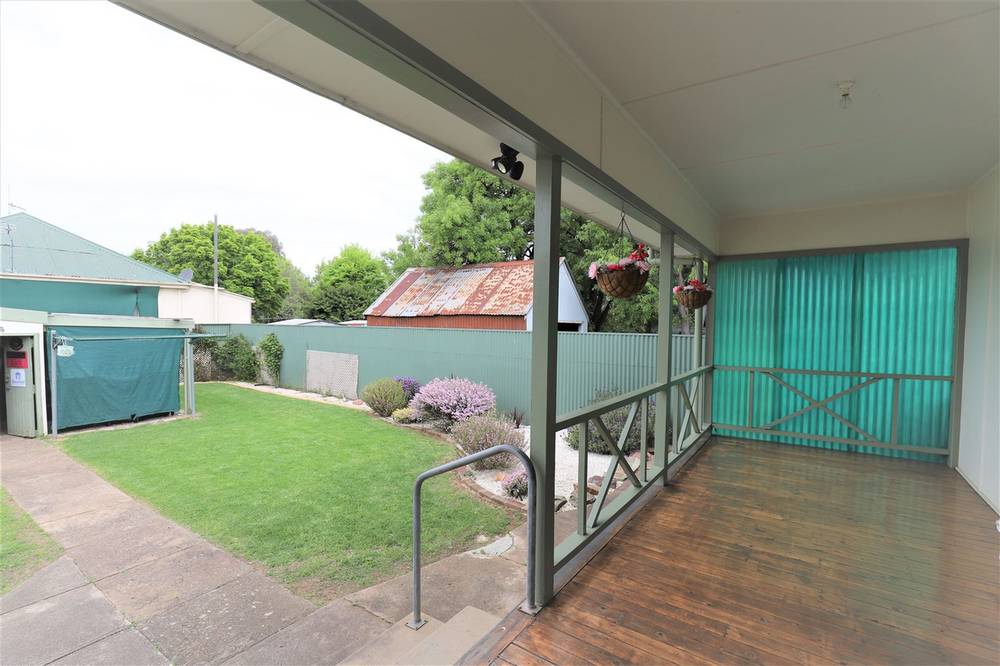 1 Hovell Street, COOTAMUNDRA, NSW 2590