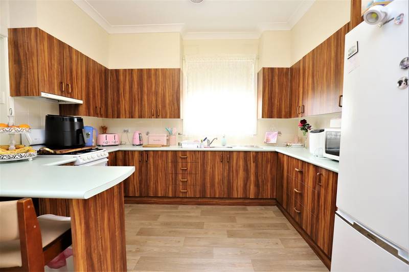 1 Hovell Street, COOTAMUNDRA, NSW 2590