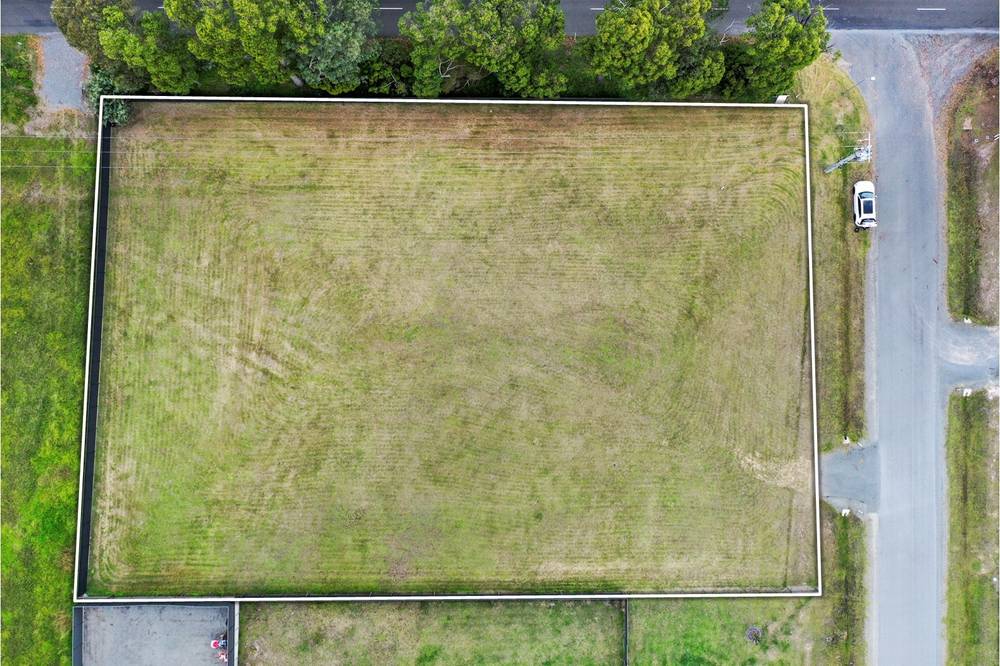 42 Hodges Estate Road, Ellaswood, VIC 3875