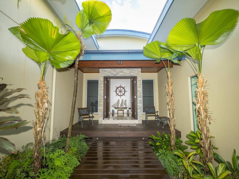 75 Keith Williams Drive, CARDWELL, QLD 4849