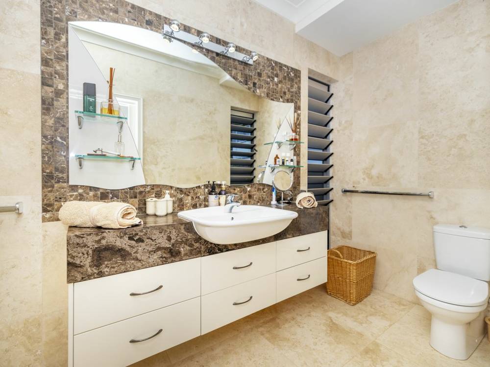 75 Keith Williams Drive, CARDWELL, QLD 4849