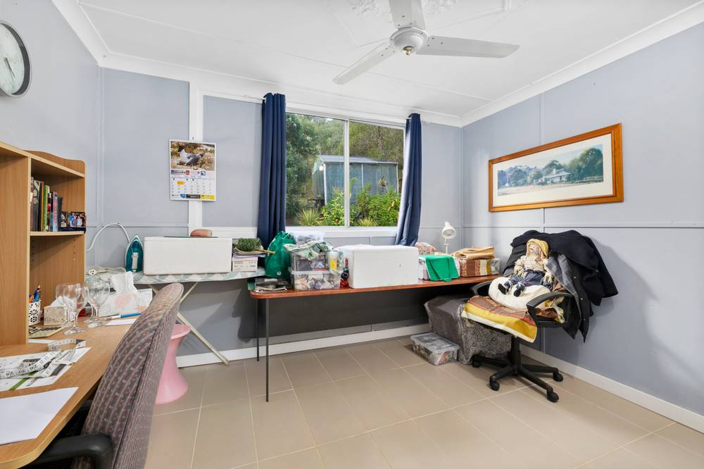 27 Racecourse Road, Mount Morgan, QLD 4714