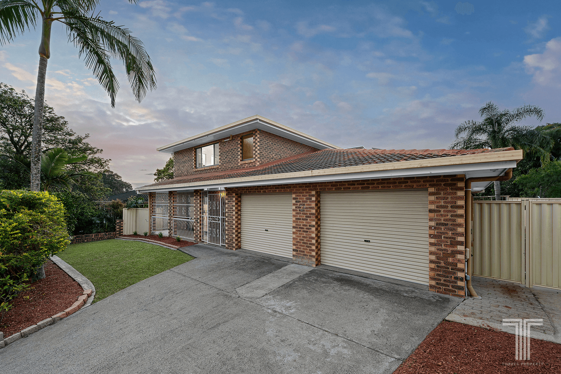 24 Cadogan Street, Carindale, QLD 4152