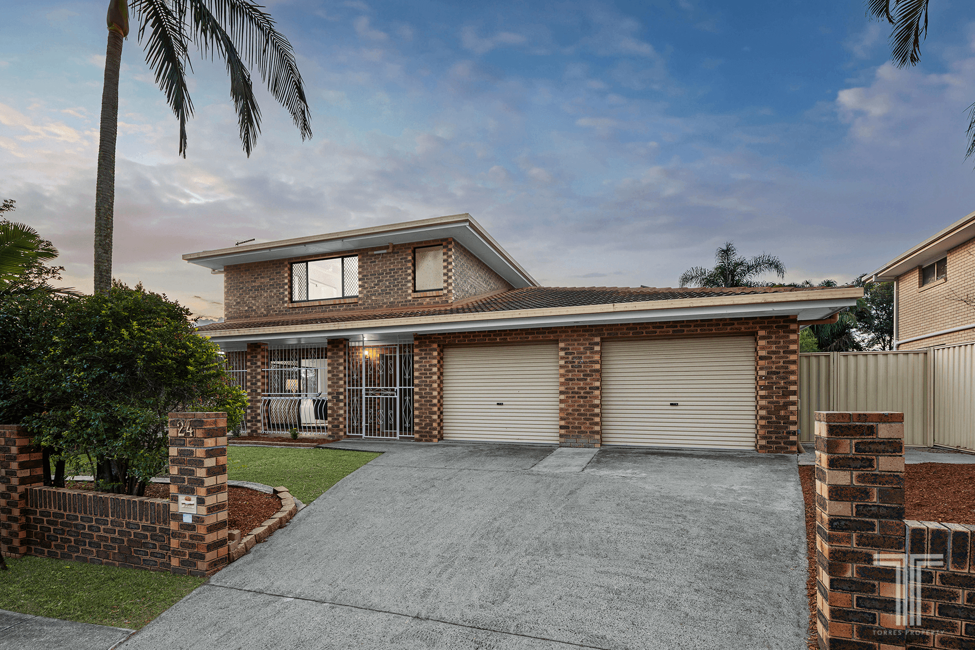 24 Cadogan Street, Carindale, QLD 4152