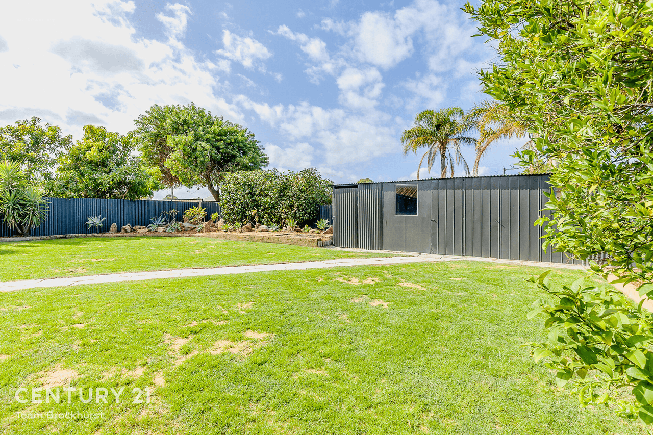 8 Essington Street, Huntingdale, WA 6110