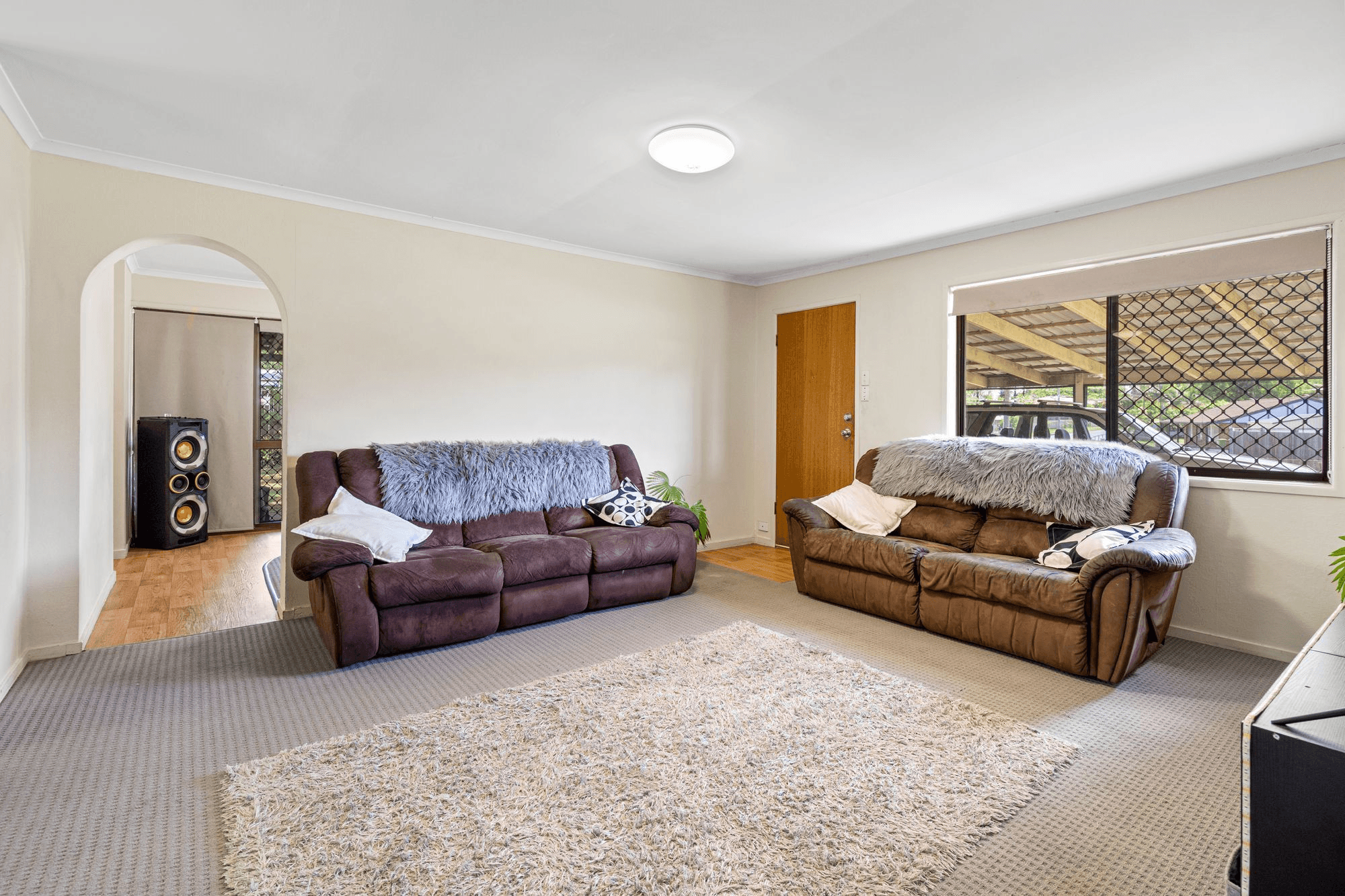 42 Forestglen Crescent, BROWNS PLAINS, QLD 4118