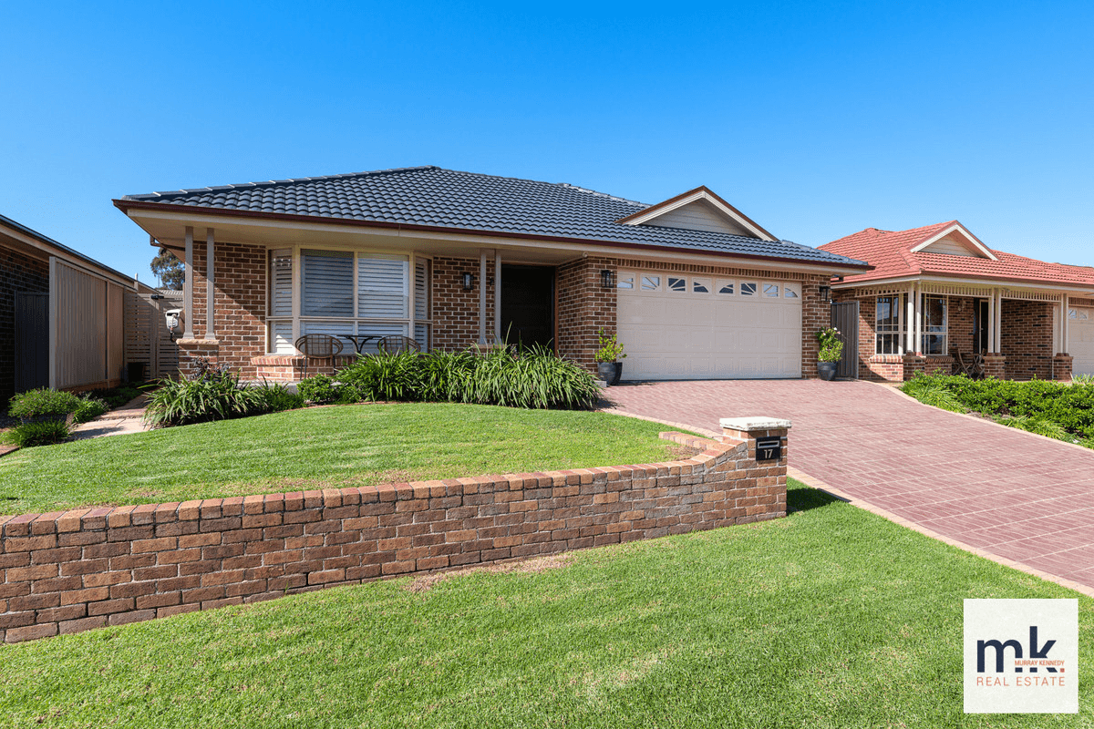 17 Moreton Bay Avenue, Spring Farm, NSW 2570