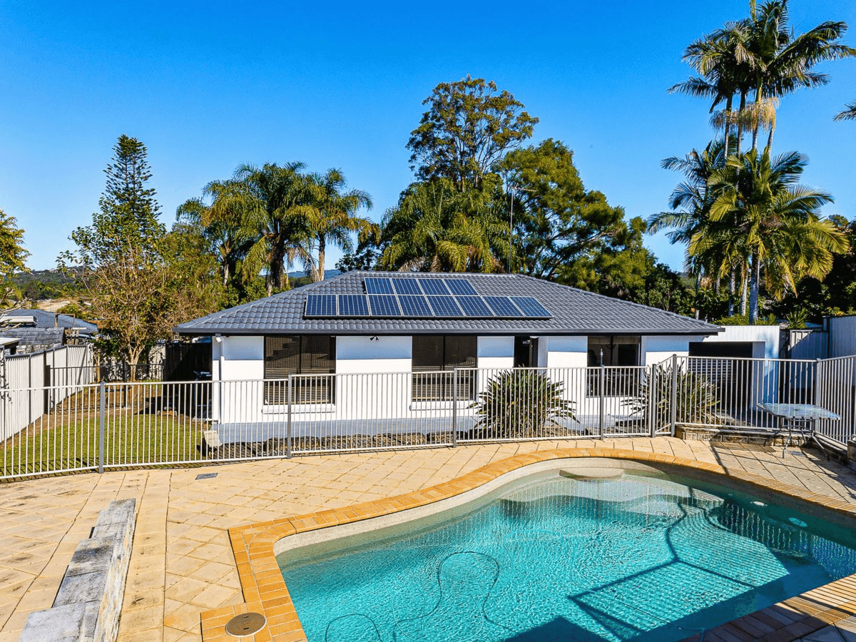 15 Dorrigo Drive, WORONGARY, QLD 4213