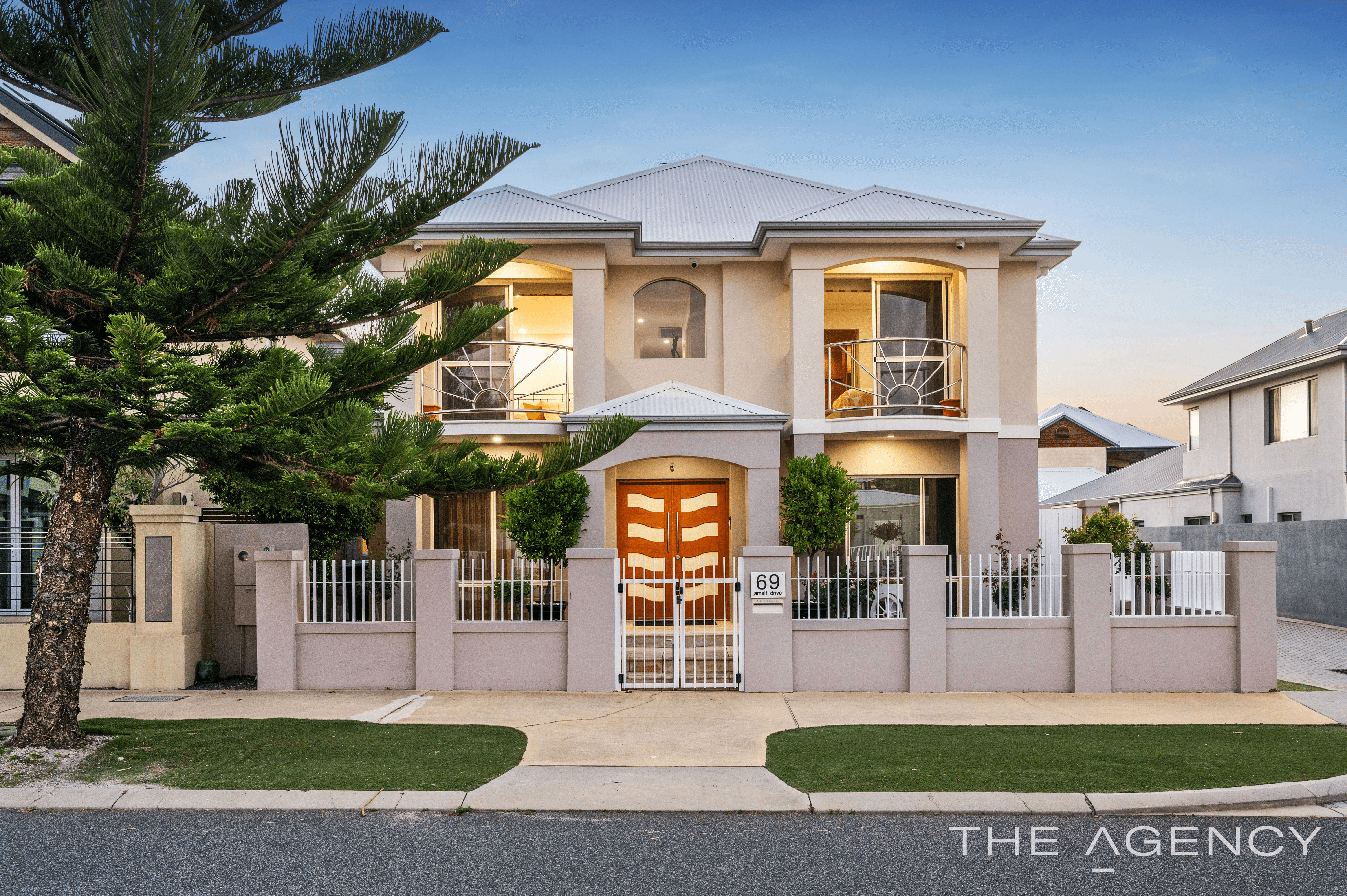 69 Amalfi Drive, Hillarys, WA 6025