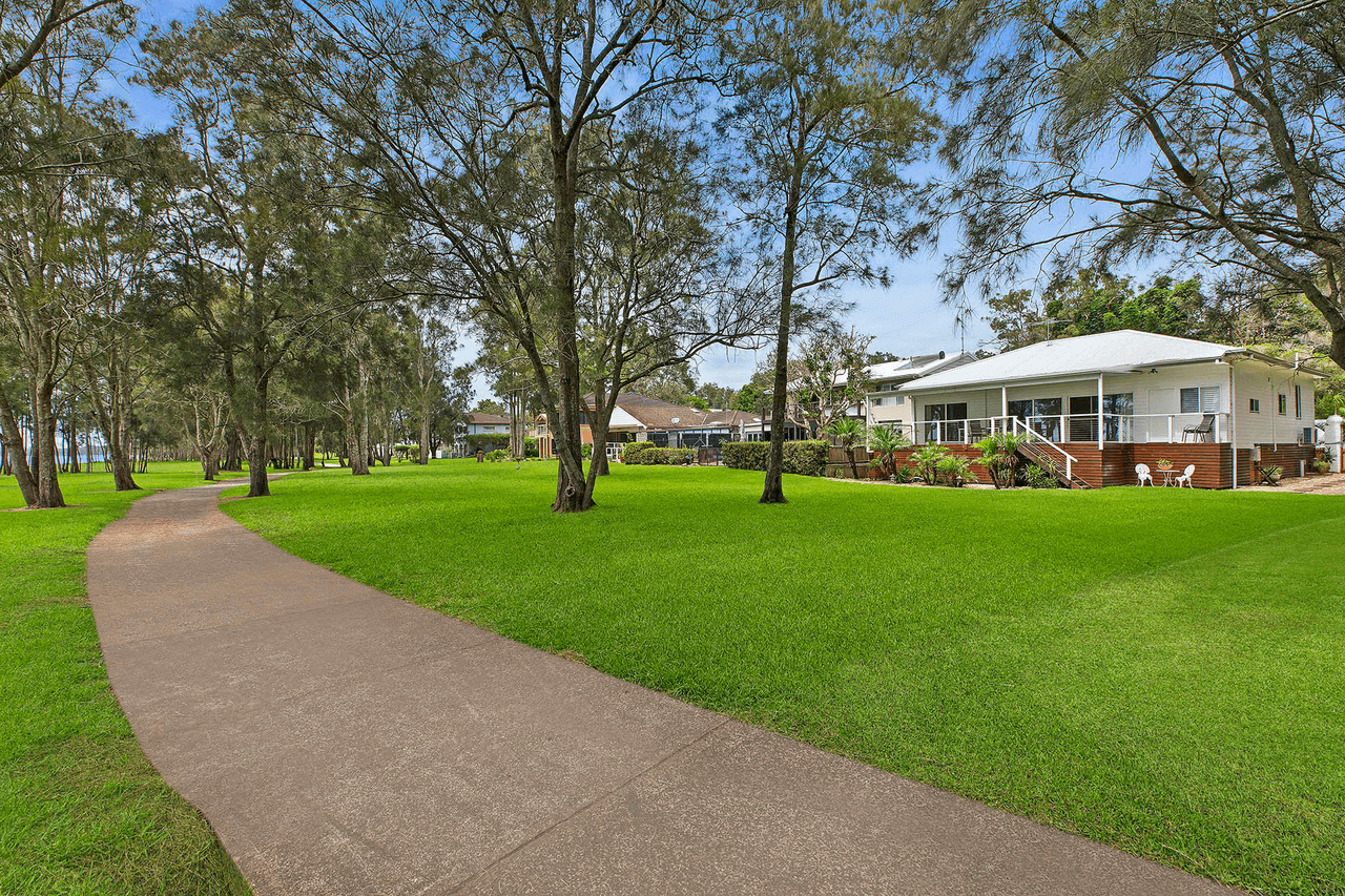 21 The Peninsula, KILLARNEY VALE, NSW 2261