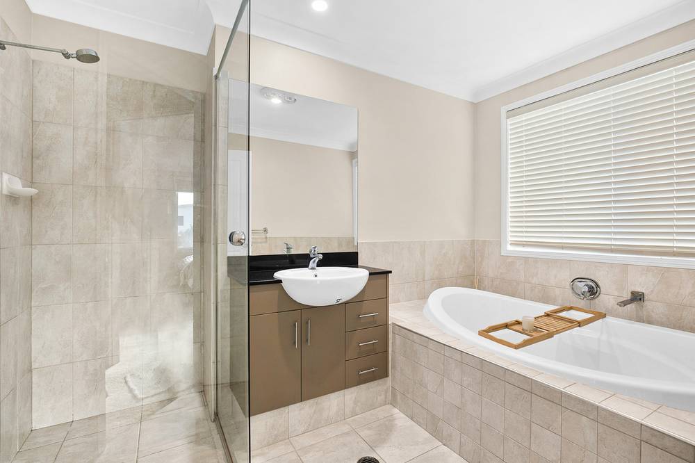 12 Downey Street, FLINDERS, NSW 2529