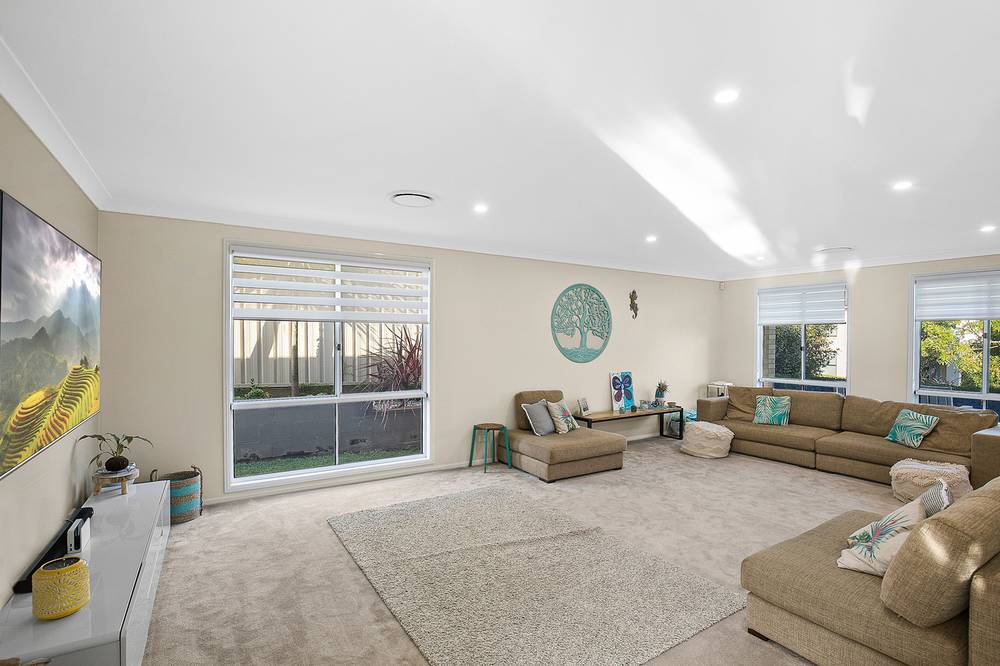 12 Downey Street, FLINDERS, NSW 2529