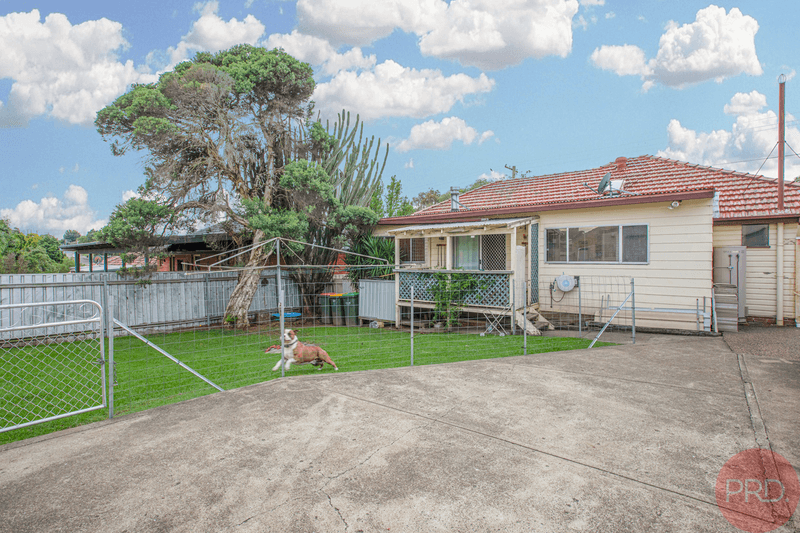 88 South Street, TELARAH, NSW 2320