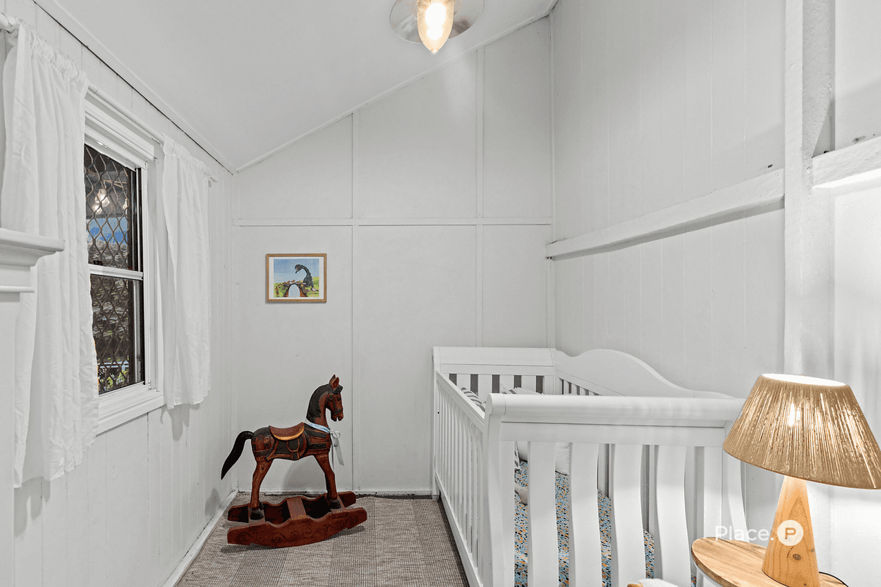 74 Sunshine Avenue, Tarragindi, QLD 4121