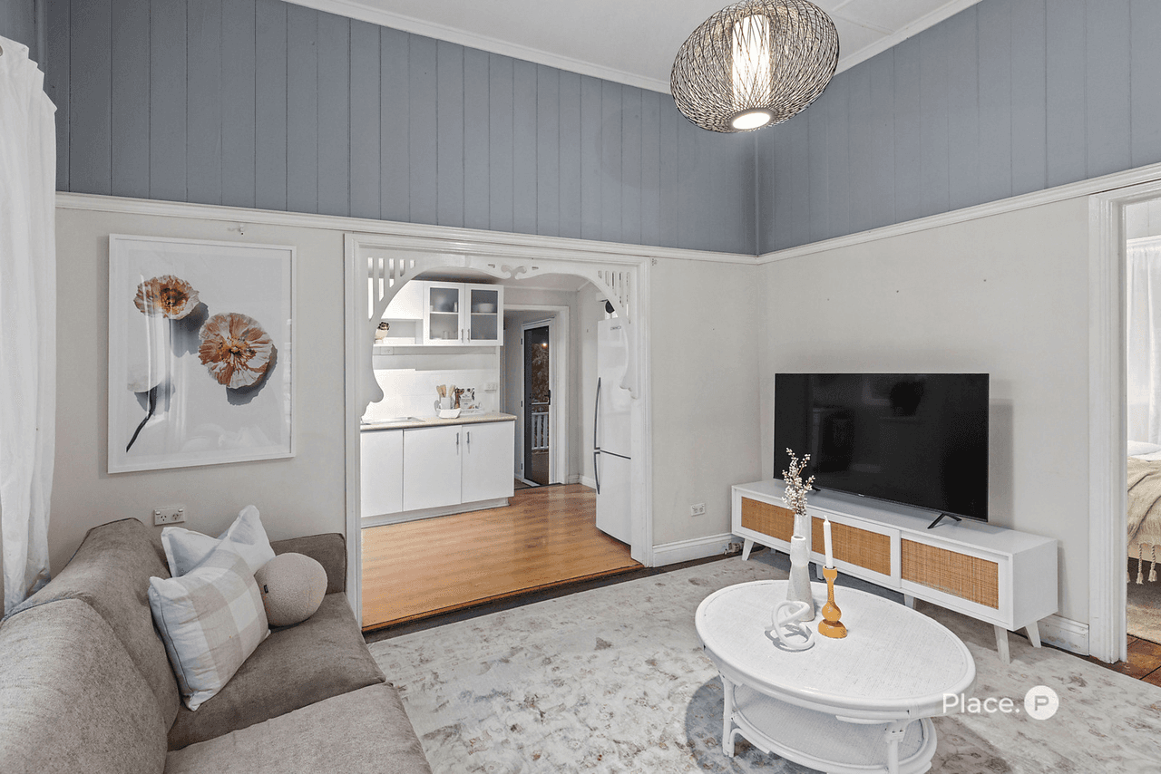 74 Sunshine Avenue, Tarragindi, QLD 4121