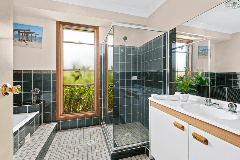 35 Church Road, MOSS VALE, NSW 2577