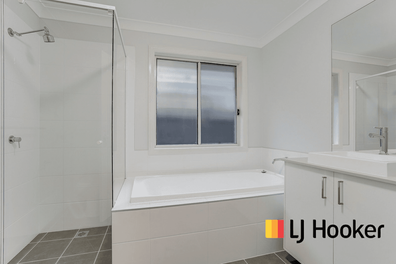 8 Corry Street, THIRLMERE, NSW 2572