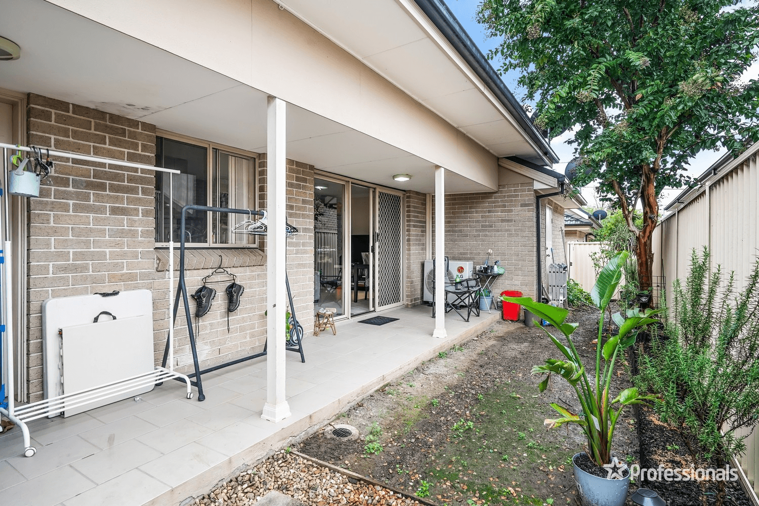 2/30 Brisbane Street, Oxley Park, NSW 2760