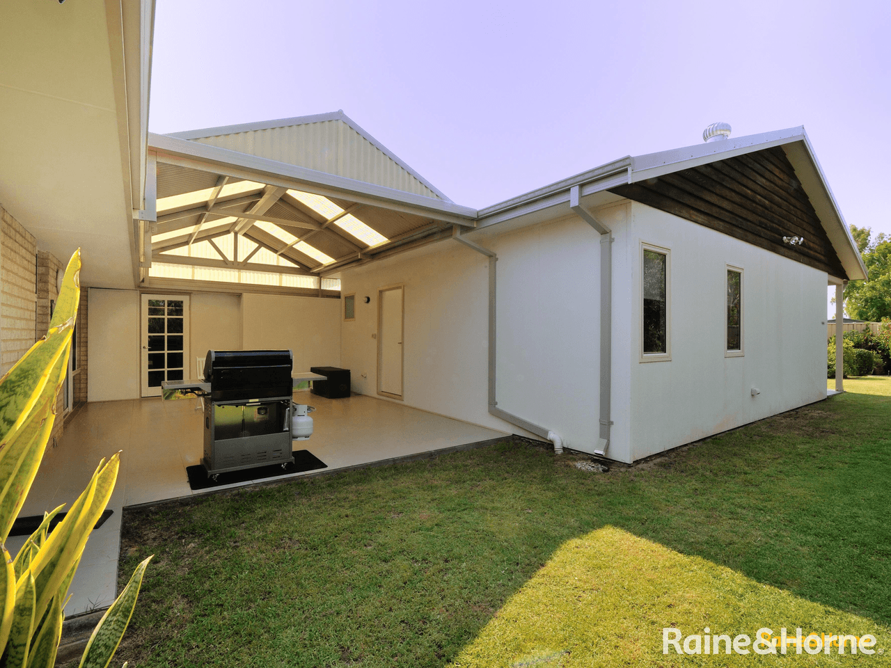 17 Manilla Place, WARNBRO, WA 6169