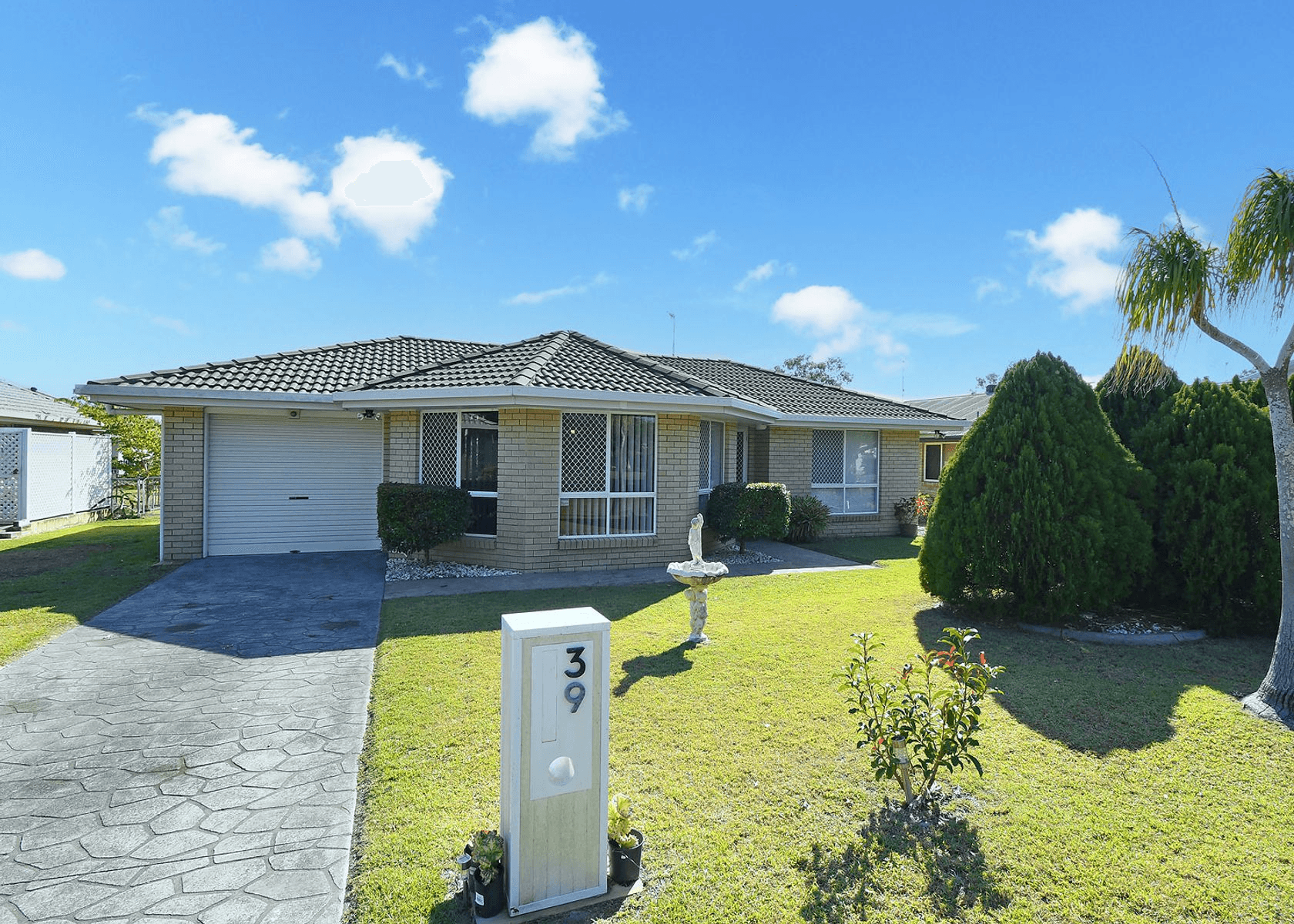 39 Orchid Drive, BURRUM HEADS, QLD 4659