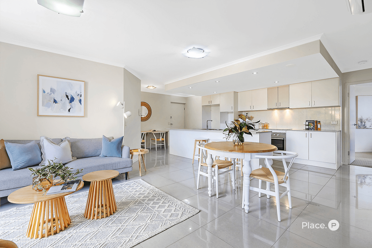 18/36 Kitchener Street, Coorparoo, QLD 4151