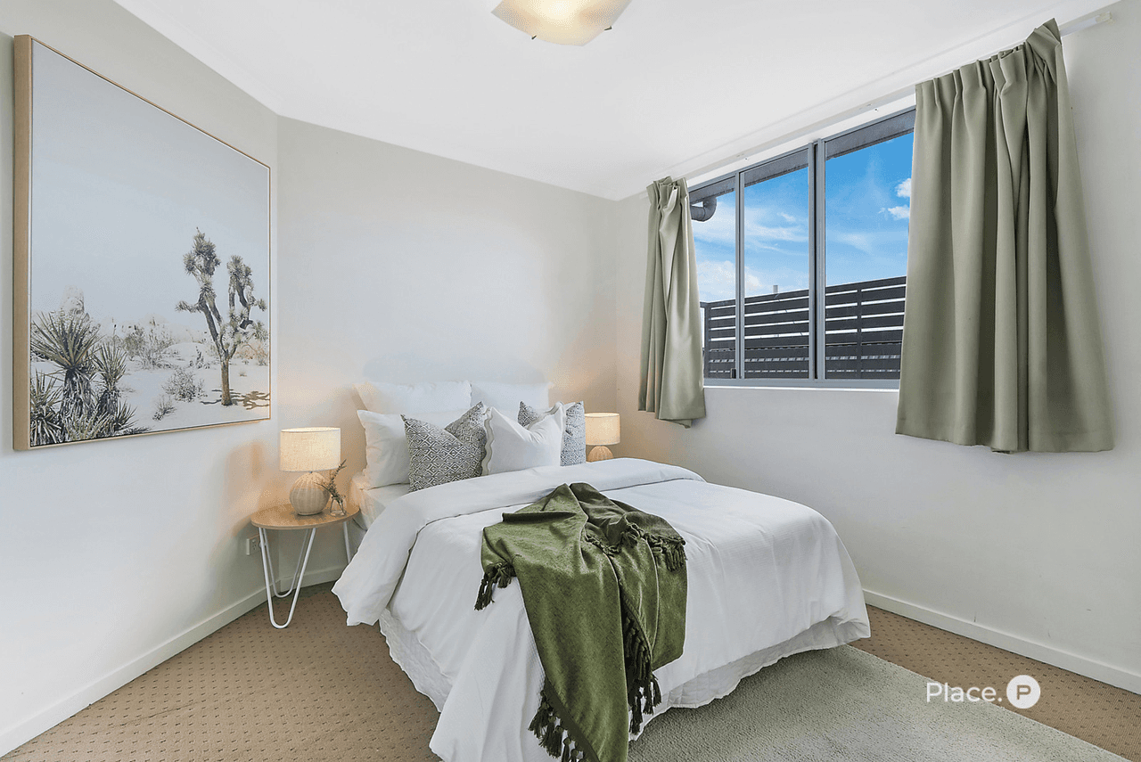 18/36 Kitchener Street, Coorparoo, QLD 4151