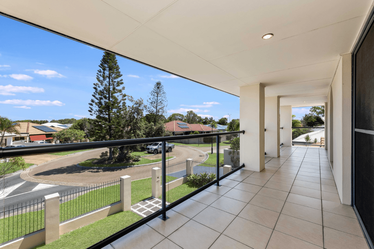 6 Whitby Place, PELICAN WATERS, QLD 4551