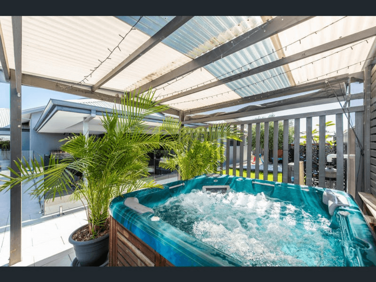 49 Portmarnock Drive, The Vines, WA 6069
