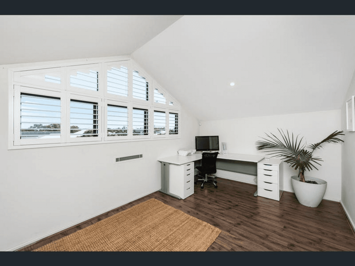 49 Portmarnock Drive, The Vines, WA 6069