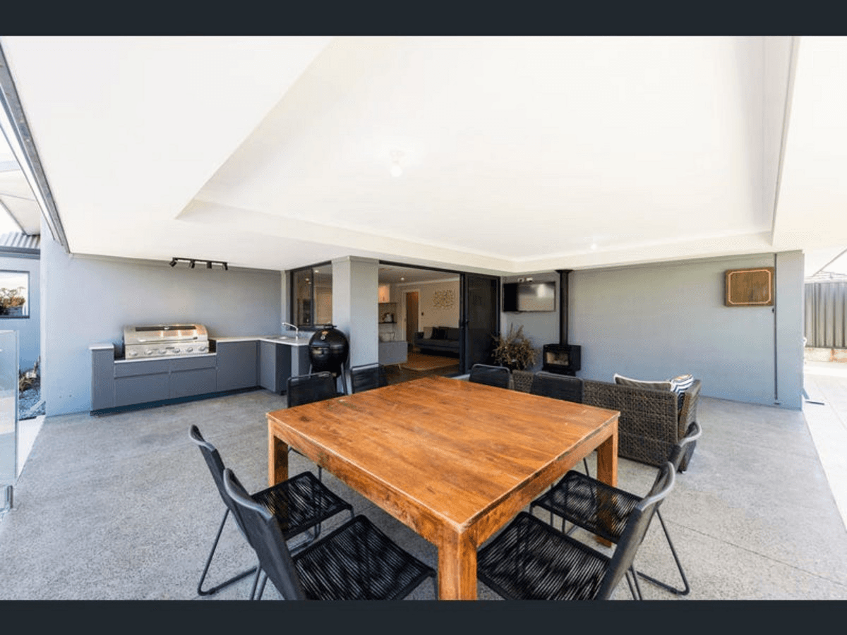 49 Portmarnock Drive, The Vines, WA 6069