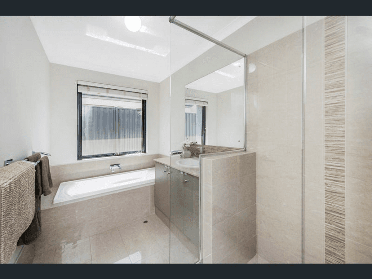 49 Portmarnock Drive, The Vines, WA 6069