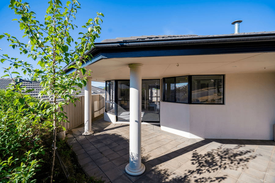 1/46 ATHERTON CRESCENT, TATTON, NSW 2650