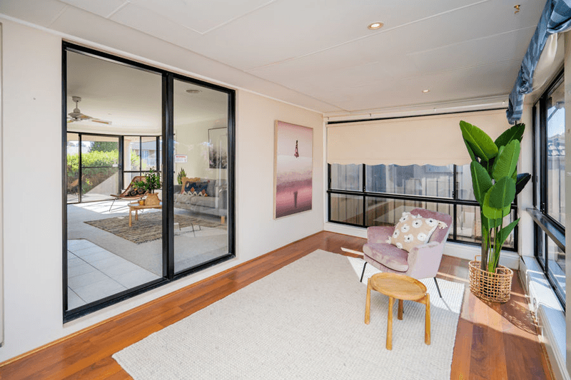 1/46 ATHERTON CRESCENT, TATTON, NSW 2650