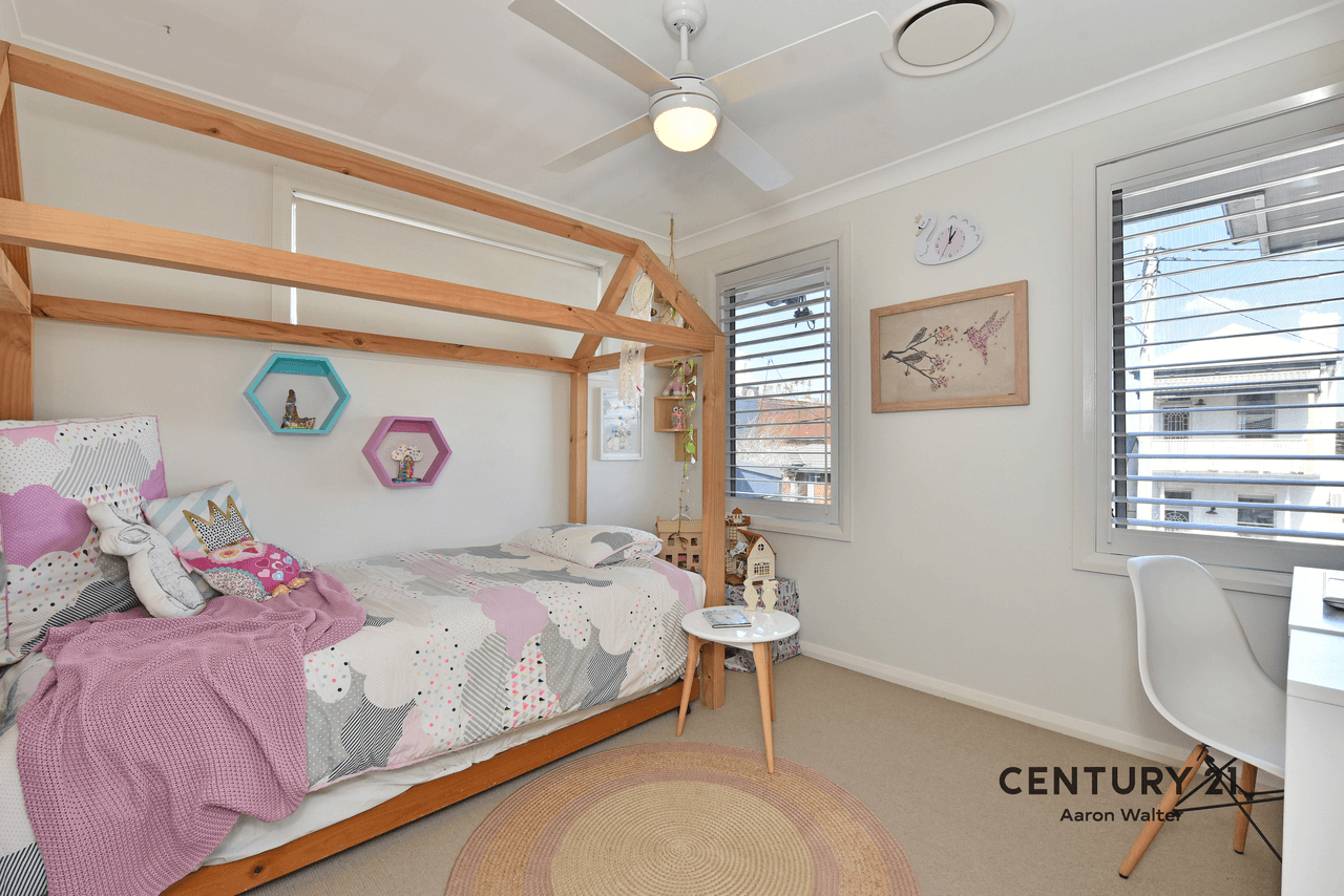 10A Bryant Street, Tighes Hill, NSW 2297