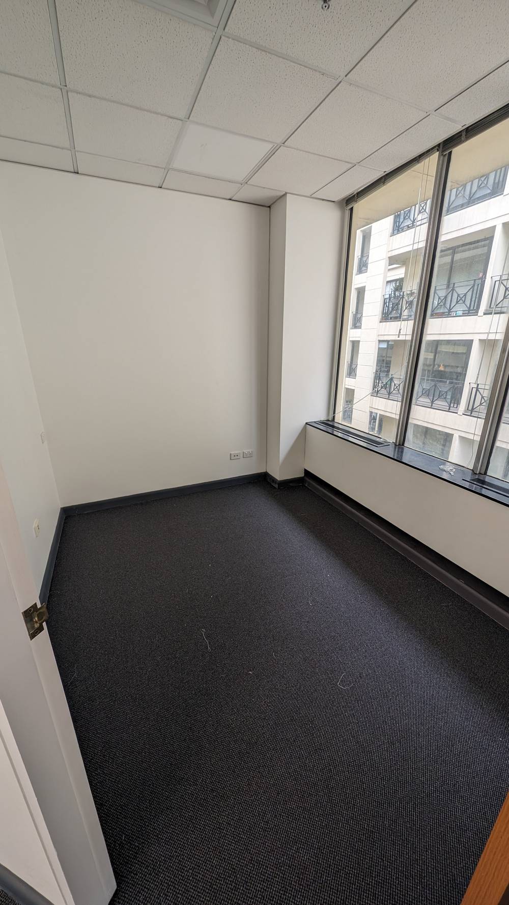 Unit 413/370 St Kilda Rd, Melbourne, VIC 3004