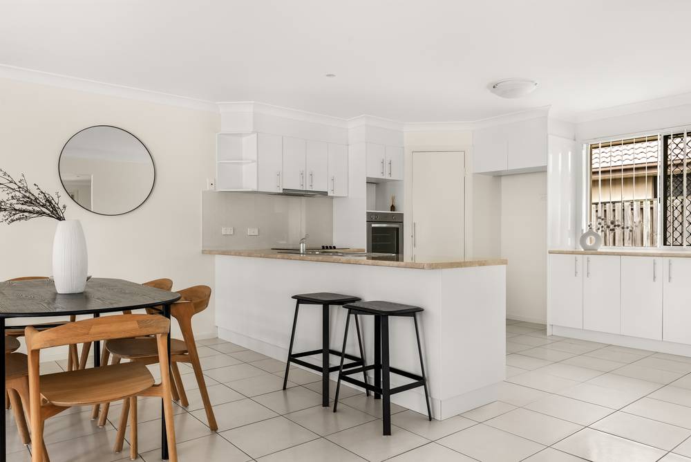 14 Crossing Drive, EATONS HILL, QLD 4037