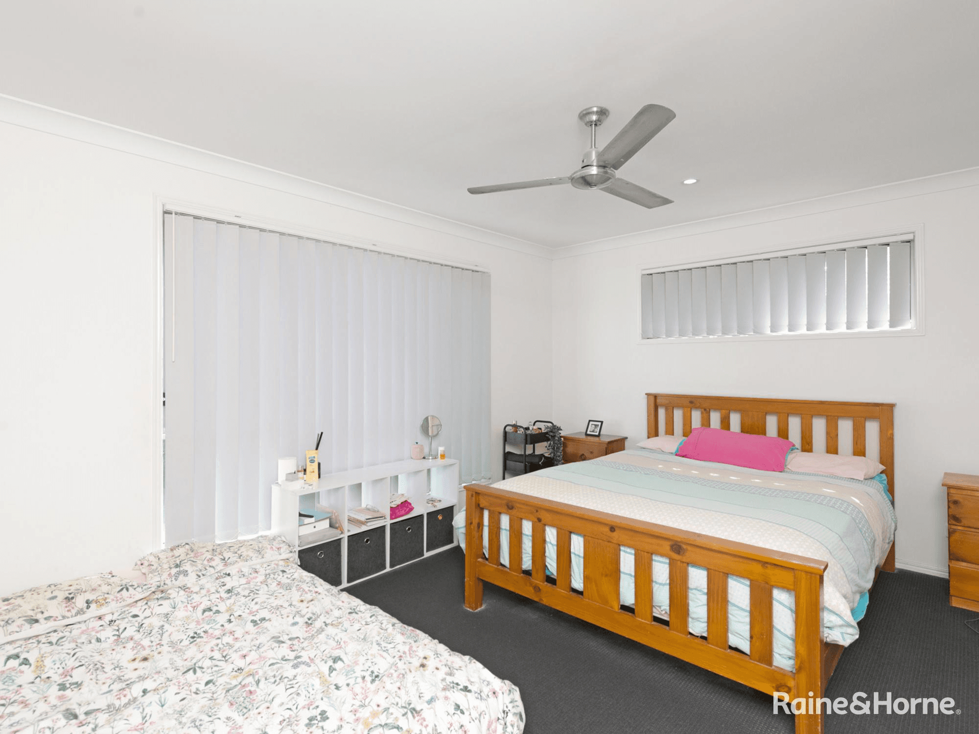 9 Joanne Court, GLENEAGLE, QLD 4285