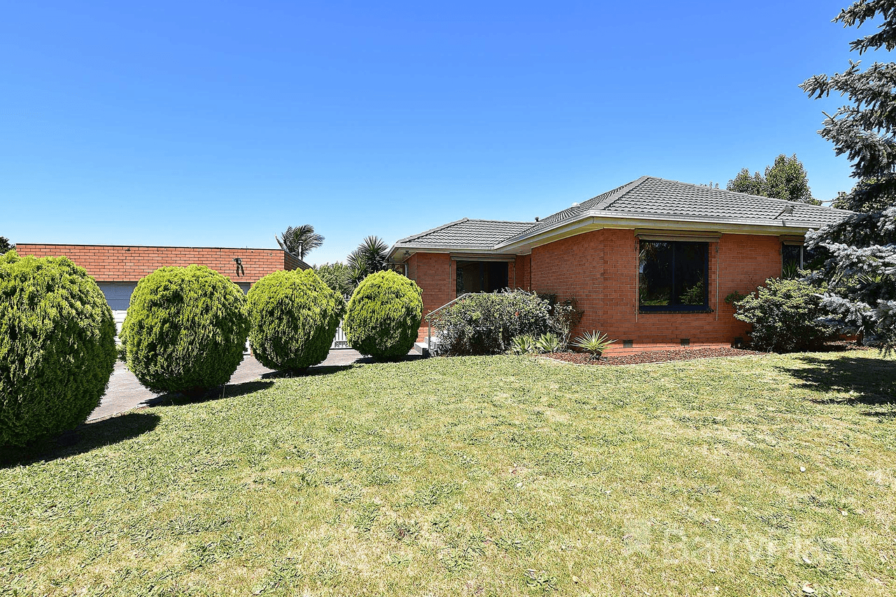 12 Somerset Drive, Dandenong North, VIC 3175